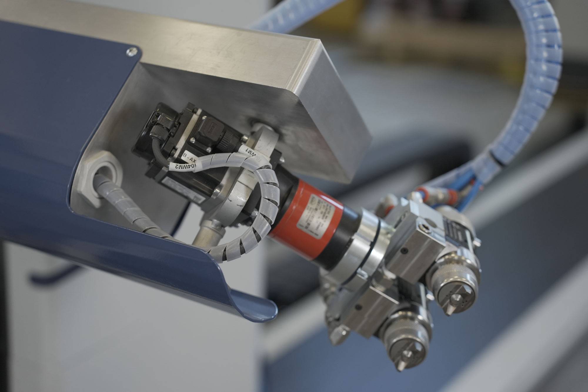 cml-finishing-robot-verniciatura-(4)-WEB